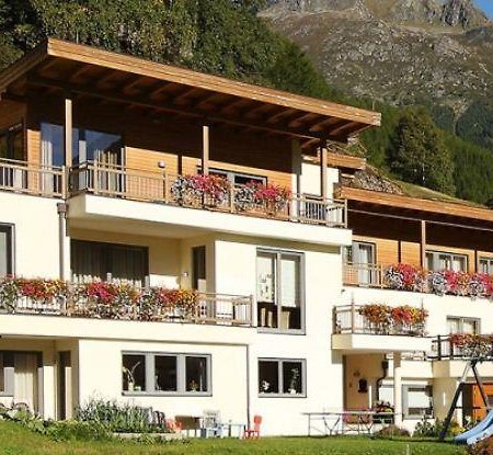Pension Gruenerhof Solden Exterior photo